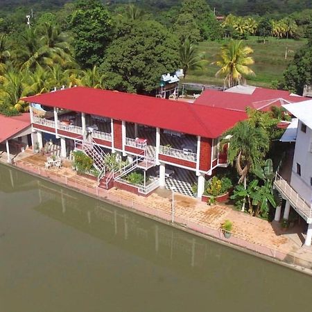 Hotel Y Balneario Villa Paraiso カタカマス エクステリア 写真