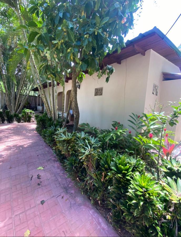 Hotel Y Balneario Villa Paraiso カタカマス エクステリア 写真